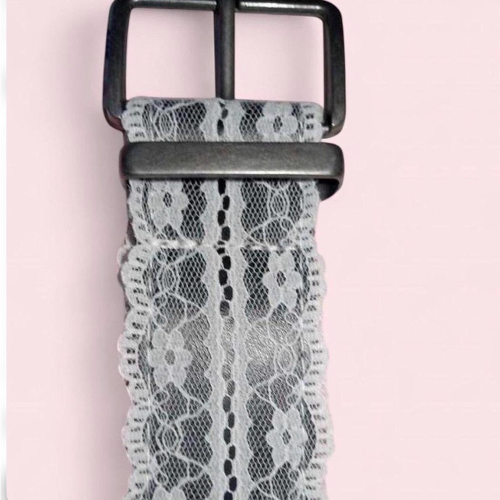 Vintage White Lace Trim Women's Belt - Picture 3 of 3